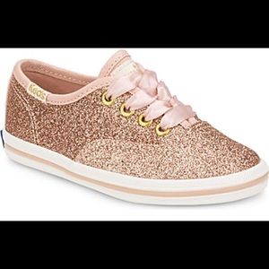 Never been worn size 9 Kate Spade Keds